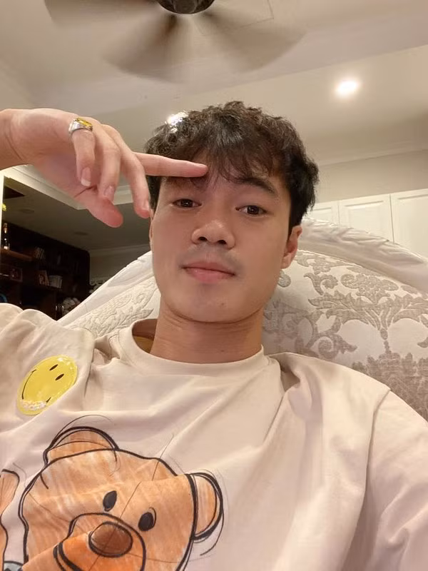 Không lâu sau đó, đầu năm 2020, Văn Toàn úp mở về căn hộ chung cư hạng sang ở Hà Nội.