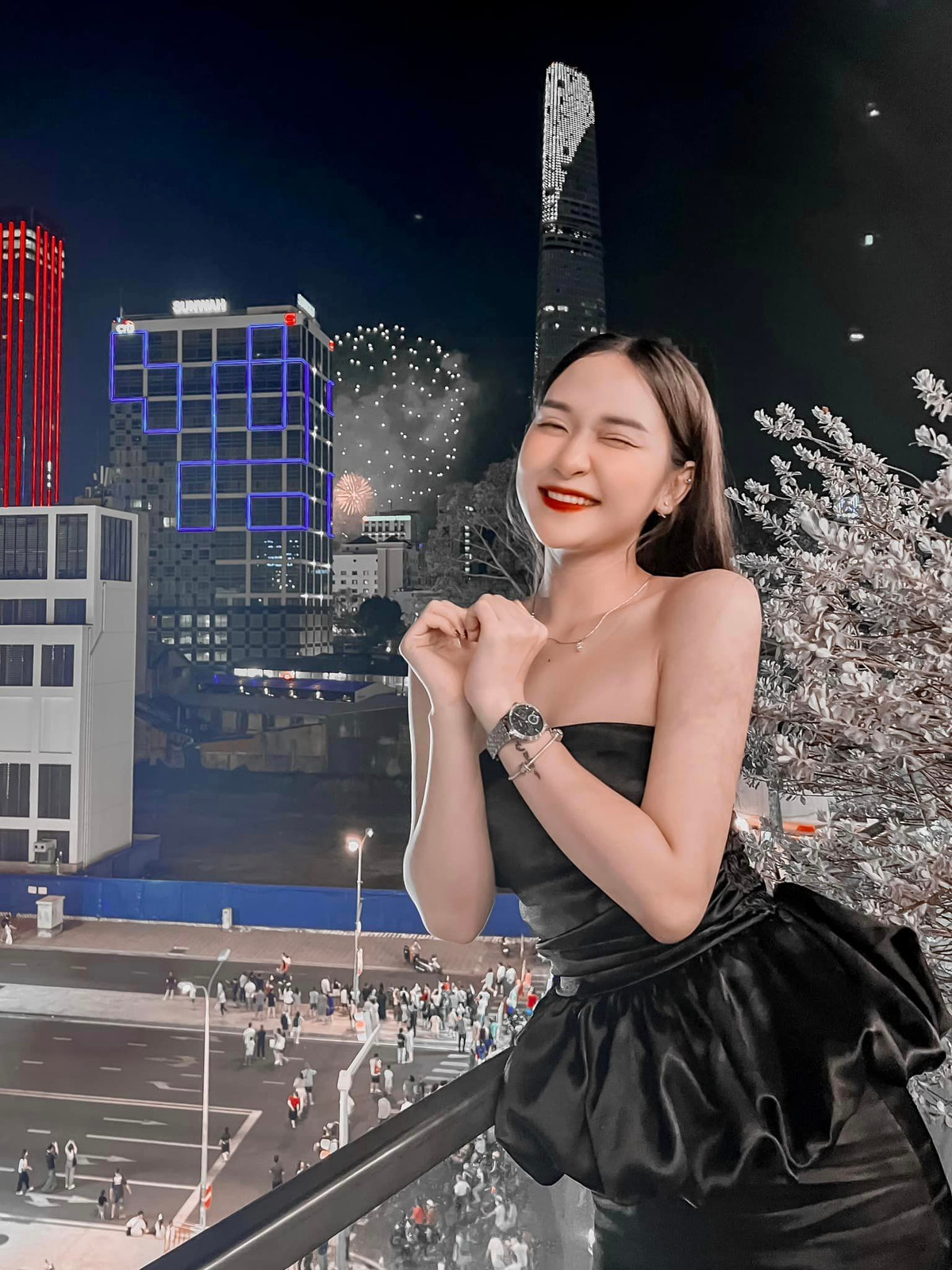 Người đẹp Buôn Ma Thuột theo đuổi phong cách gợi cảm và quyến rũ, từng có nhiều bộ ảnh nghệ thuật ấn tượng. Ảnh: FBNV