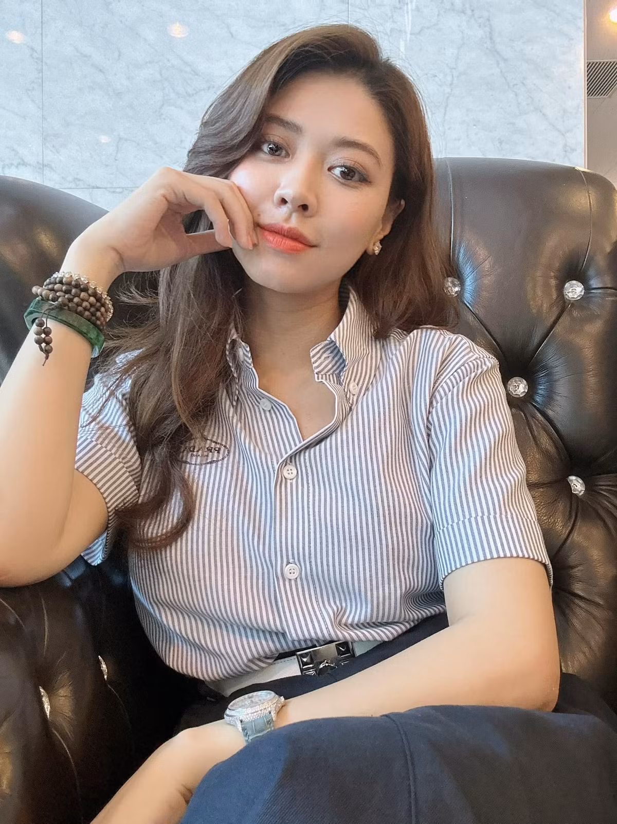 Sự thay đổi của Ngọc Trinh nằm ở chất lượng hình ảnh và khí chất sắc sảo, quyến rũ.