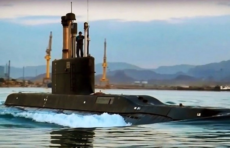 Cụ thể, Chuẩn đô đốc Hossein Khanzadi vào ngày 16/4 đã nhấn mạnh khả năng của tàu ngầm được trang bị lò phản ứng hạt nhân so với các loại tàu ngầm diesel - điện thông thường.