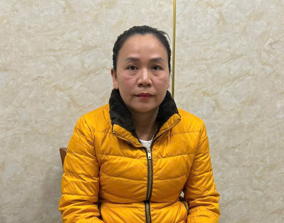 Đối tượng lừa đảo trốn truy nã đặc biệt bị bắt tại Đà Nẵng Doi tuong lua dao tron truy na dac biet bi bat tai Da Nang