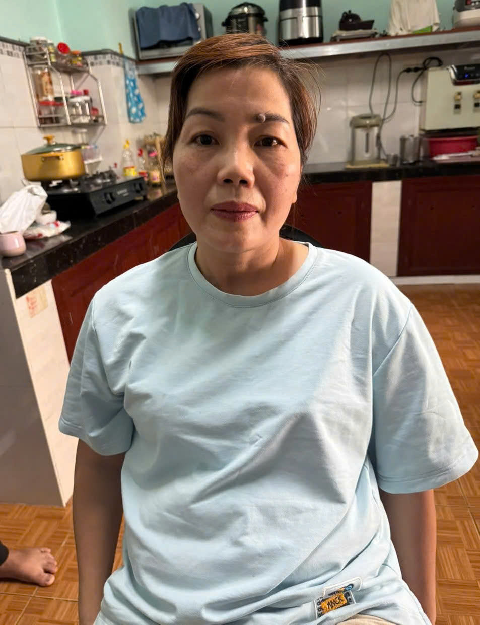 Truy bắt nhóm cướp giả danh công an, còng tay, trùm đầu tài xế - Hình 4 Truy bat nhom cuop gia danh cong an, cong tay, trum dau tai xe-Hinh-4