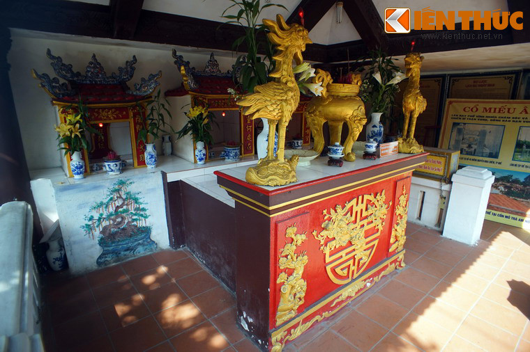 Sau cuộc chiến, quân Pháp gom xác người chết và chôn tại một số địa điểm trong Kinh thành Huế.