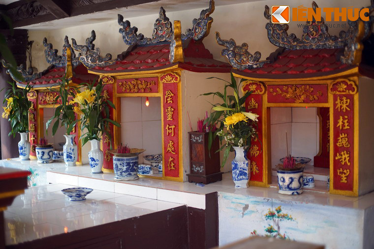 Để tưởng nhớ những người đã chết vì vận nước, người dân Huế đã quyên góp tiền của xây dựng miếu Âm Hồn và lấy ngày 23/5 Âm lịch là ngày huý kị “quảy cơm chung”.