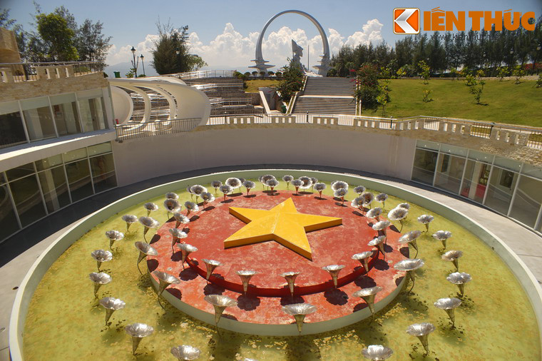 Hình ảnh khác về Khu tưởng niệm chiến sĩ Gạc Ma ở Khánh Hòa.