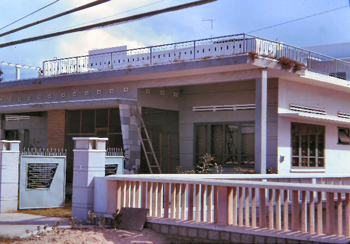 Khu biệt thự trên đường ra sân bay Nha Trang. Ảnh: 459thsignal.org.