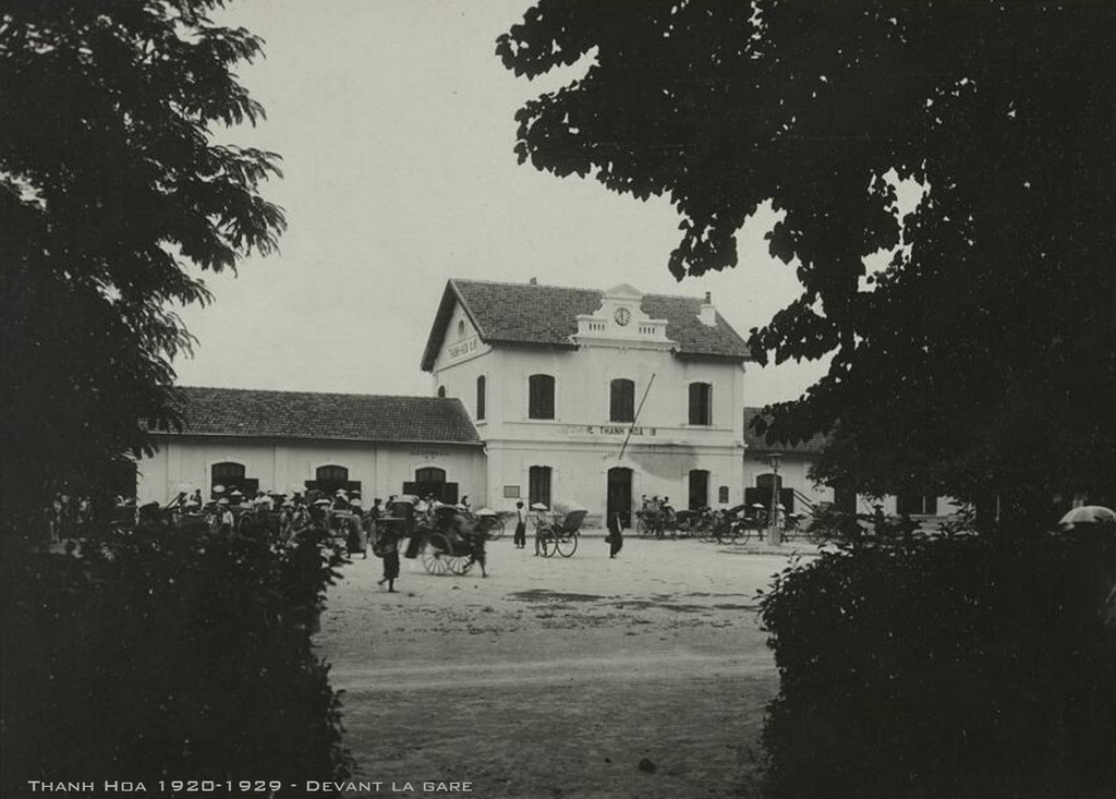 Phía trước ga Thanh Hóa, thập niên 1920.