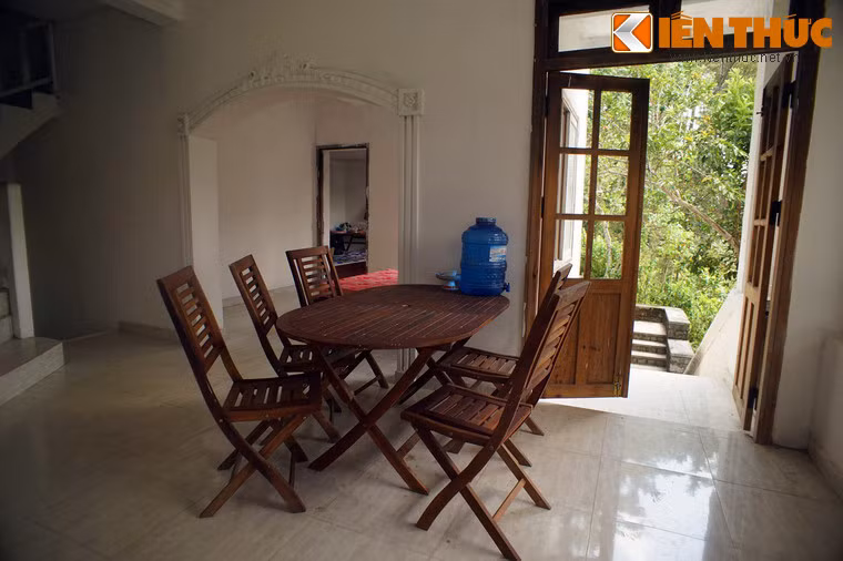 Nhìn chung bầu không khí ở nơi đây khá ấm cúng.