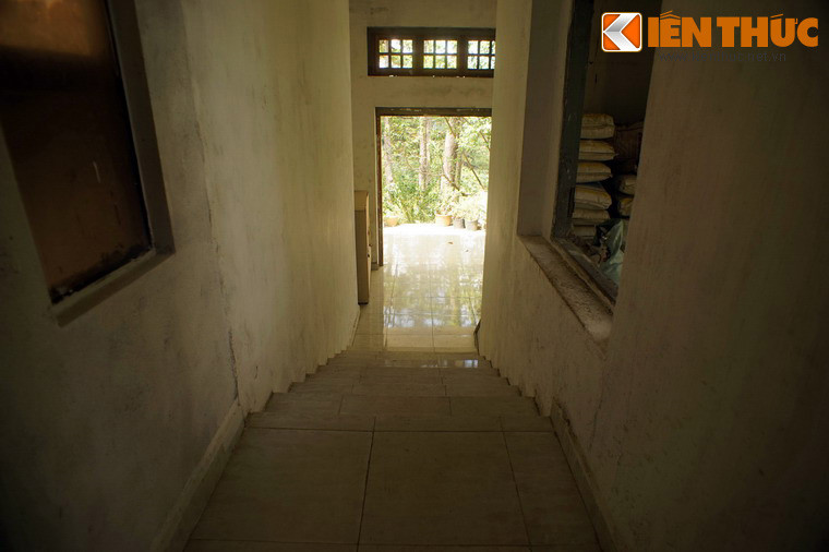 Một số hình ảnh khác về "nhà ma" trên đèo Prenn ở Đà Lạt.