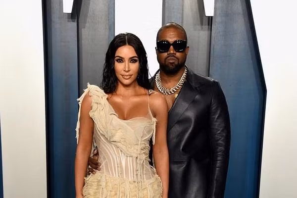 Năm 2021, Kim Kardashian đã chia tay với nam rapper Kanye West sau 7 năm chung sống.
