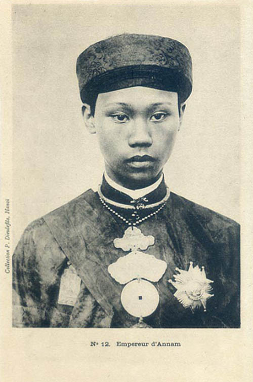 Vua Thành Thái (14/3/1879) tên húy là Nguyễn Phúc Bửu Lân, con thứ 7 của vua Dục Đức. Ông là hoàng đế thứ 10 của nhà Nguyễn, một người yêu nước thương dân, có tư tưởng canh tân nhưng cuộc đời gặp nhiều uẩn ức.