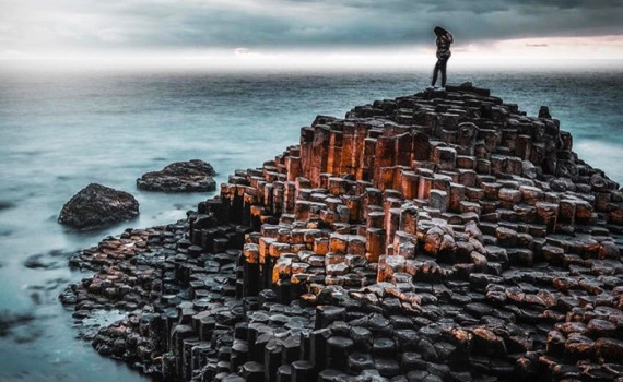 Tên gọi ghềnh Đá Đĩa bắt nguồn từ đặc điểm tự nhiên của loại đá Bazan ở khu vực này, có hình dạng giống như những chiếc đĩa chồng lên nhau.