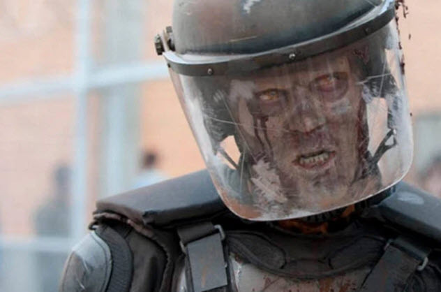 Không ít người tin rằng việc một người biến thành xác sống sau khi bị cắn và nhiễm virus bí ẩn là điều có thể xảy ra. Nguyên do là bởi một số nhà khoa học quan tâm và nghiên cứu về vấn đề này.