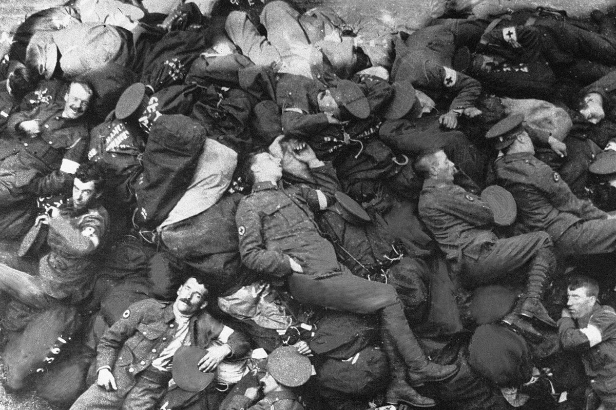 Đại dịch cúm Tây Ban Nha bùng phát trong Chiến tranh thế giới 1. Khoảng 1/3 số ca tử vong vì dịch bệnh này là binh sĩ ở các nước tham chiến.