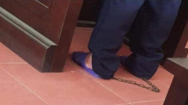 Vi sao tai xe container Le Ngoc Hoang bi xich chan tai toa phuc tham?-Hinh-2