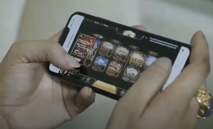 Nghi MV ca nhac Huan Hoa Hong quang cao game co bac-Hinh-2