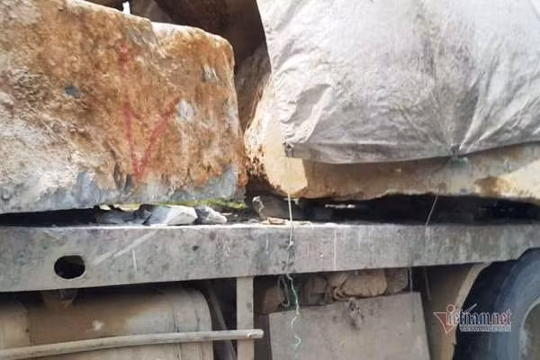 CSGT Thanh Hoa ap tai xe 