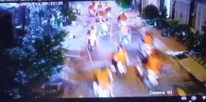 Lo danh tinh 200 giang ho mang hung khi dap pha quan oc TP.HCM?-Hinh-2