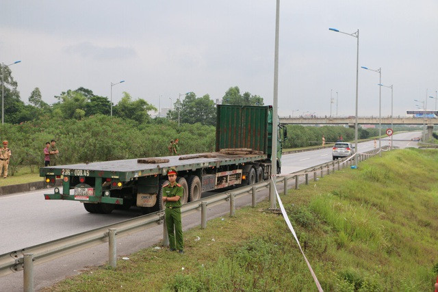 Trước đó, ngày 19/11/2016, Ngô Văn Sơn lái chiếc Toyota Innova khi trong người có nồng độ cồn, chở quá số người cho phép trên cao tốc Hà Nội - Thái Nguyên.