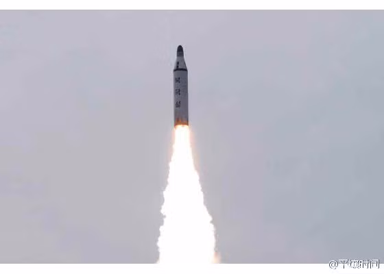 Triều Tiên không tuyên bố rõ tầm bắn mà loại tên lửa phóng từ tàu ngầm này đạt được. Tuy nhiên phía Hàn Quốc cho rằng quả tên lửa chỉ bay được 30km thì rơi xuống biển.