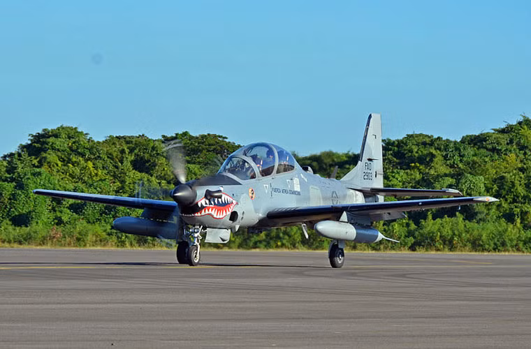Sự thành công của EMB-314 Super Tucano thể hiện rõ nét ở doanh số bán hàng, từ năm 2003 tới nay đã có 190 chiếc được chế tạo xuất khẩu tới 14 quốc gia trên thế giới. Đáng lưu ý, tại Đông Nam Á, EMB-314 Super Tucano đã nhận được đơn hàng từ Indonesia, Philippines và có thể là cả Thái Lan.