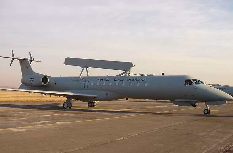 Trong lĩnh vực báo động sớm hàng không, Việt Nam có thể tham khảo thiết kế máy bay cảnh báo sớm và chỉ huy đường không R-99A được Embraer sản xuất từ năm 1999 với đơn giá 80 triệu USD/chiếc, giá giờ bay 2.000 USD.