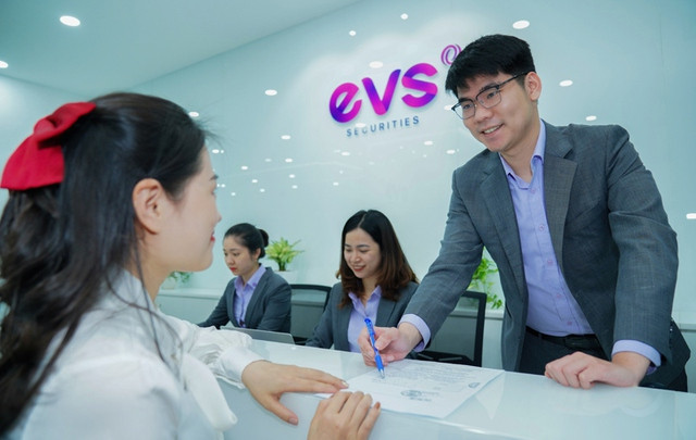 Chậm công bố thông tin, Chứng khoán Everest bị xử phạt Cham cong bo thong tin, Chung khoan Everest bi xu phat