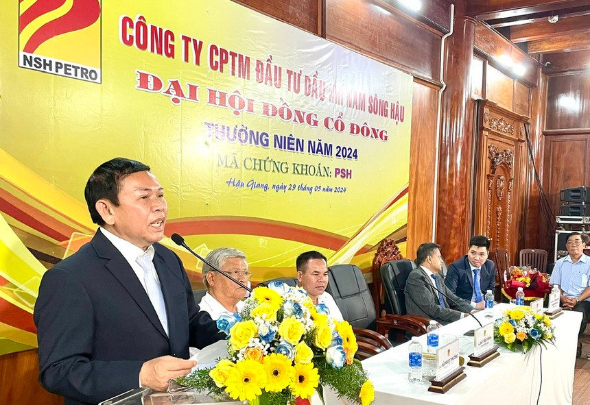 Chi con 6 ty tien mat, Dau khi Nam Song Hau sap tra no thue 1.200 ty