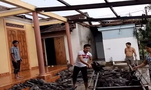 Loc xoay “can quet” Ha Tinh, thiet hai 16 ty