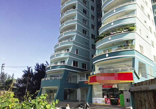 Chung cư Cao ốc Xanh, quận 9 (do Công ty Cổ phần Đầu tư Xây dựng số 8 làm chủ đầu tư) chưa thi công hoàn thiện PCCC nhưng đã liều lĩnh đưa 132 hộ dân vào ở.