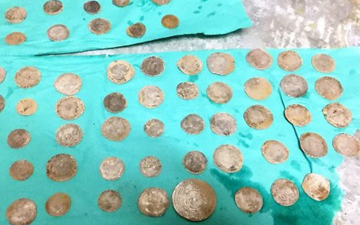 Sự phấn khích không thể kìm lại được, Paul đã mừng phát khóc vì phát hiện này. Các đồng xu sau đó đã được chuyển đến Bảo tàng Ulster để chuyên gia định giá. Dự kiến giá trị tổng cộng của số đồng xu này có thể lên đến hơn 100.000 bảng Anh.