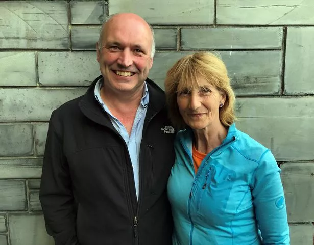 Lloyd Roberts, người tìm thấy hai đồng tiền đầu tiên, đã chia sẻ rằng việc tìm thấy một đồng tiền vàng stater là ước mơ lớn nhất của anh sau hơn 14 năm tìm kiếm lịch sử. Cảm xúc của anh khi tìm thấy nó tại Anglesey không thể tả bằng lời.