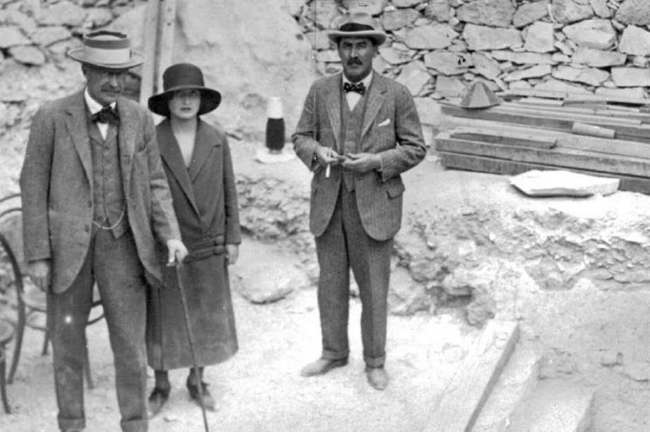 Những người liên quan khác như Herbert Aubrey, nhà khảo cổ người Anh Hugh Evelyn-White, Aaron Ember, Richard Bethell, Archibald Douglas Reid và James Henry Breasted đều trải qua những sự cố kỳ lạ hoặc gặp cái chết đầy bí ẩn.