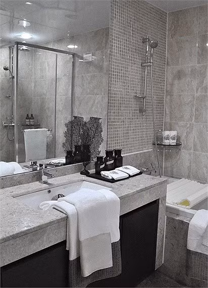 Phòng tắm với thiết kế lịch sự. Ảnh: VTC News.