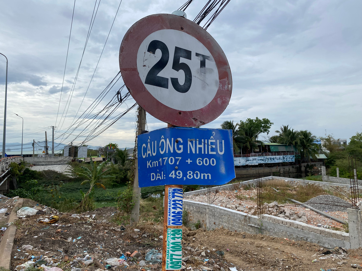 Binh Thuan: Can canh tien do thi cong goi thau Nang cap duong Tran Quy Cap-Hinh-8