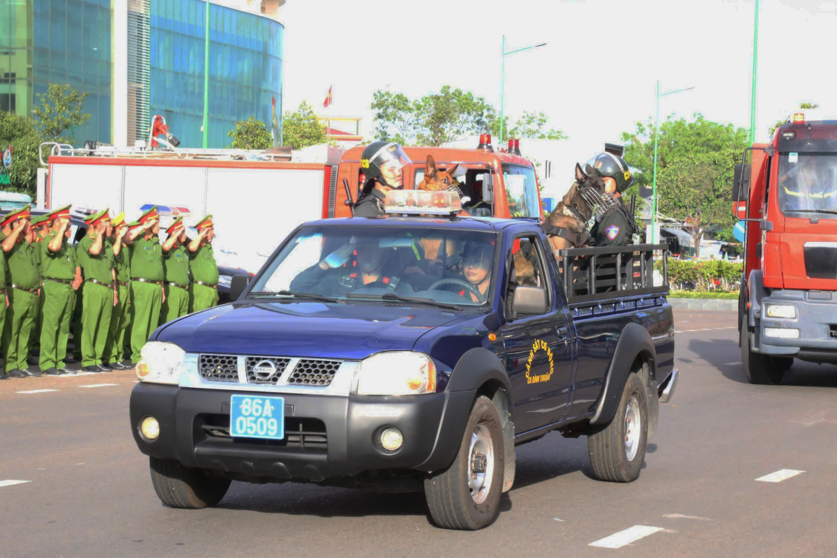 Cong an Binh Thuan dong loat ra quan, quyet tam “xoa so” toi pham-Hinh-3