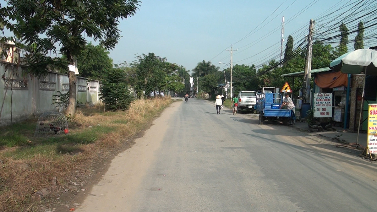 Long An: Cty Phước Thạnh trúng gói thầu sửa chữa đường Ấp Gò Cao - Hình 2 Long An: Cty Phuoc Thanh trung goi thau sua chua duong Ap Go Cao-Hinh-2