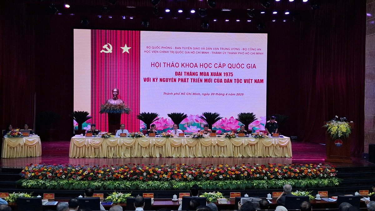 TP HCM vươn mình trong kỷ nguyên mới từ hào khí Đại thắng mùa Xuân 1975 - Hình 2 TP HCM vuon minh trong ky nguyen moi tu hao khi Dai thang mua Xuan 1975-Hinh-2