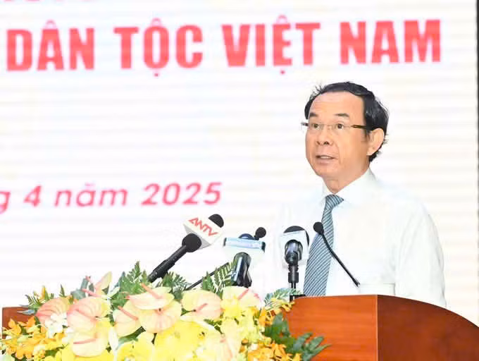 TP HCM vuon minh trong ky nguyen moi tu hao khi Dai thang mua Xuan 1975