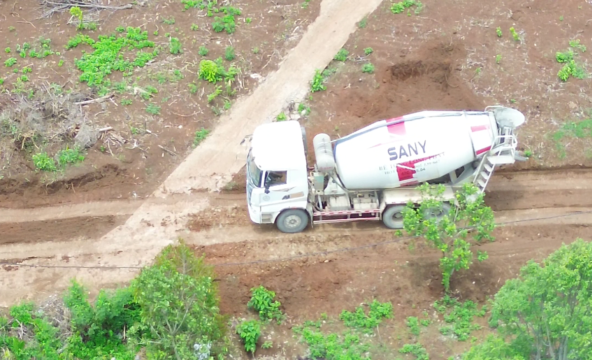 Dak Lak: Xe cho be tong Long Phat “buc tu” duong 10 tan-Hinh-5