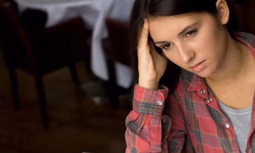 Sốc nặng trước âm mưu của mẹ chồng và tình địch Soc nang truoc am muu cua me chong va tinh dich