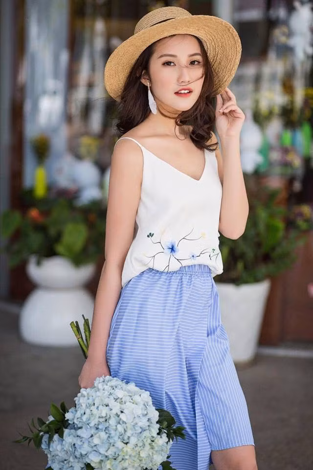 Hay top 15 Người mẫu Ảnh &amp; Top 4 phần thi Trang phục Biển - Hiệp Hội Người Mẫu và Tài Năng Quốc Tế (IMTA) năm 2008 tại New York, Mỹ... cùng rất nhiều thành tích nổi trội khác. Ảnh: FB Truong Minh Xuan Thao.