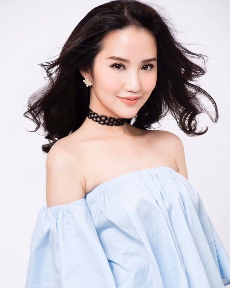 16 tuổi Primmy Truong đi học ở Philippines, New York về các môn học trình diễn trước ống kính cũng như kĩ năng biểu diễn trên sân khấu. Ảnh: FB Truong Minh Xuan Thao.