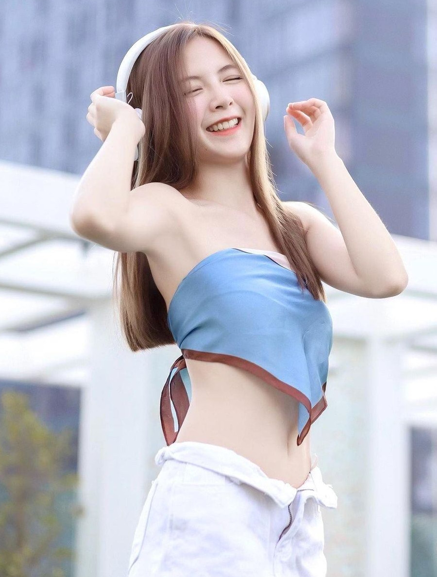 Dada, người Thái Lan, là một trong những hot girl mới nổi. Cô nàng đang nhận được đông đảo sự quan tâm từ cộng đồng mạng. (Nguồn ảnh: IG)