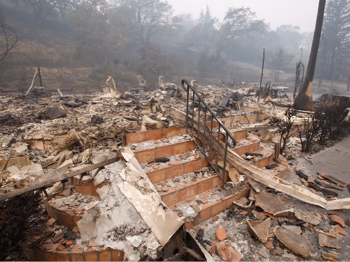 Một ngôi nhà ở Napa đã bị phá hủy hoàn toàn ngày 10/10. Ảnh: BI.