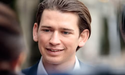 Ve dien trai “don tim” phai dep cua tan Thu tuong Ao-Hinh-11