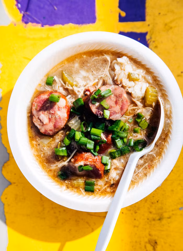 Món cháo xúc xích.