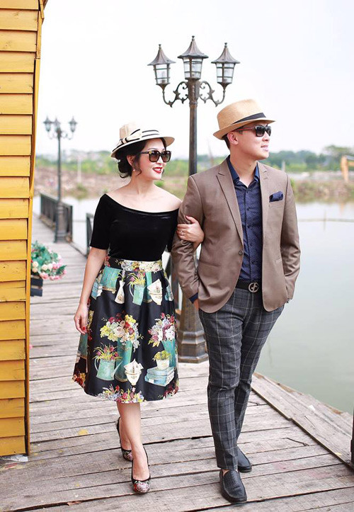 Hình ảnh hạnh phúc của cặp vợ Việt - chồng Singapore.