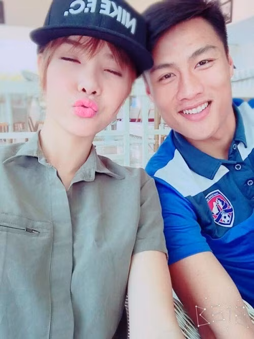 Mạc Hồng Quân và Kỳ Hân ngày càng tình cảm và thân thiết hơn.