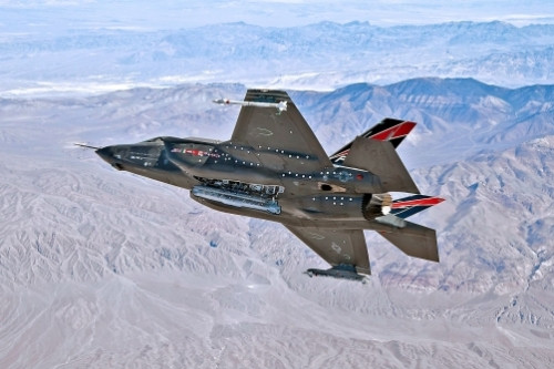 Tuong Luong: VN nen mua may bay tuan tham P-3C Orion-Hinh-2